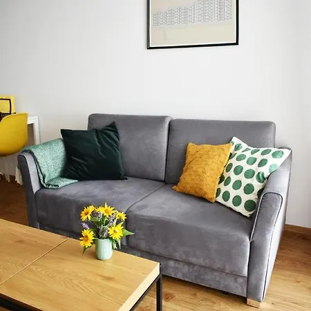 Fabryczna Apartment *